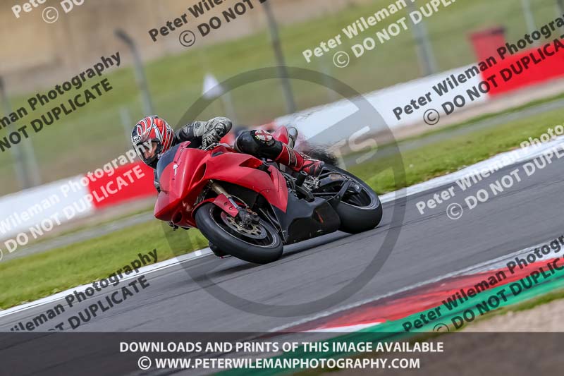 PJ Motorsport Photography;donington no limits trackday;donington park photographs;donington trackday photographs;no limits trackdays;peter wileman photography;trackday digital images;trackday photos